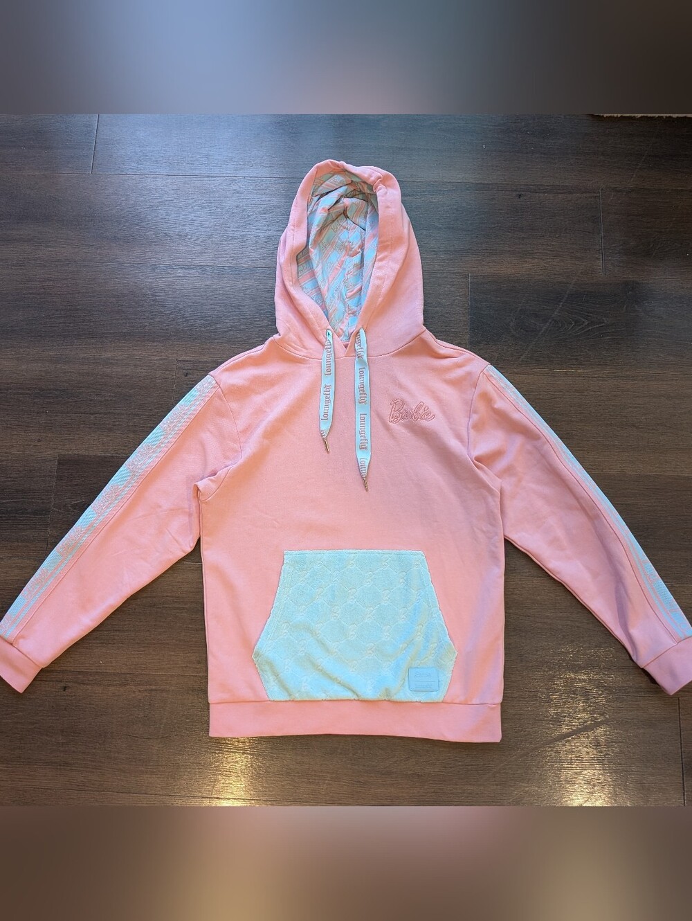Barbie Loungefly sz. S pink pullover hoodie